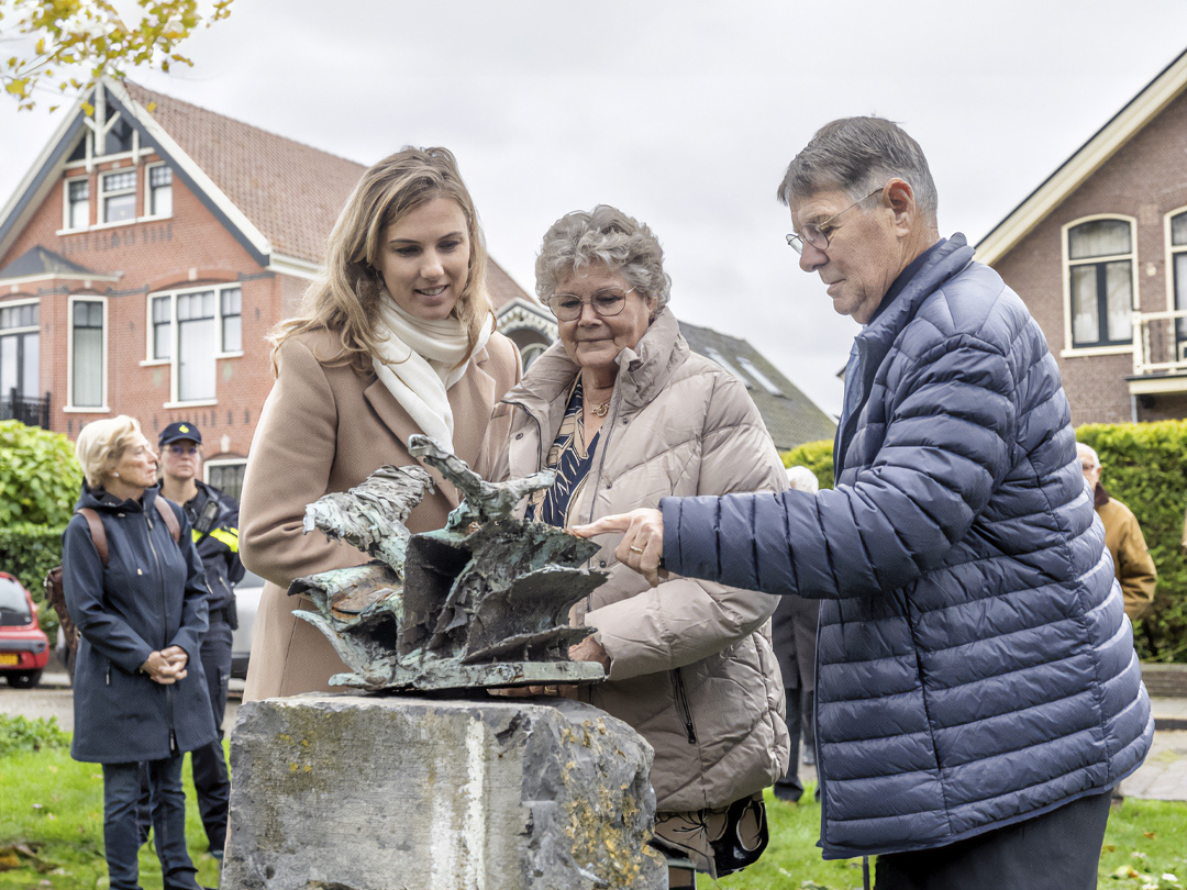 Tanja Groen en P R de Vries