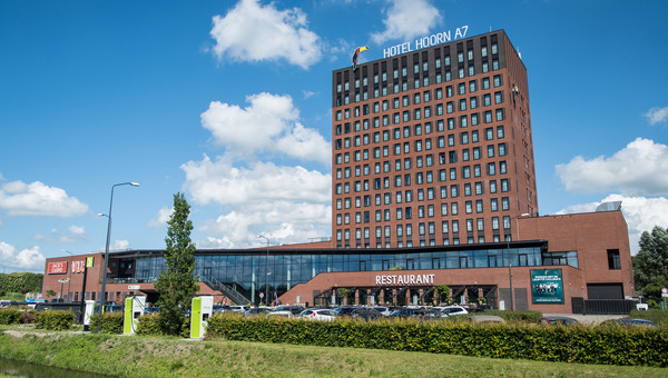 Van der Valk Hotel Hoorn: Luxe en duurzaam hotel met restaurant, vergaderzalen en fitnessruimte in West-Friesland.