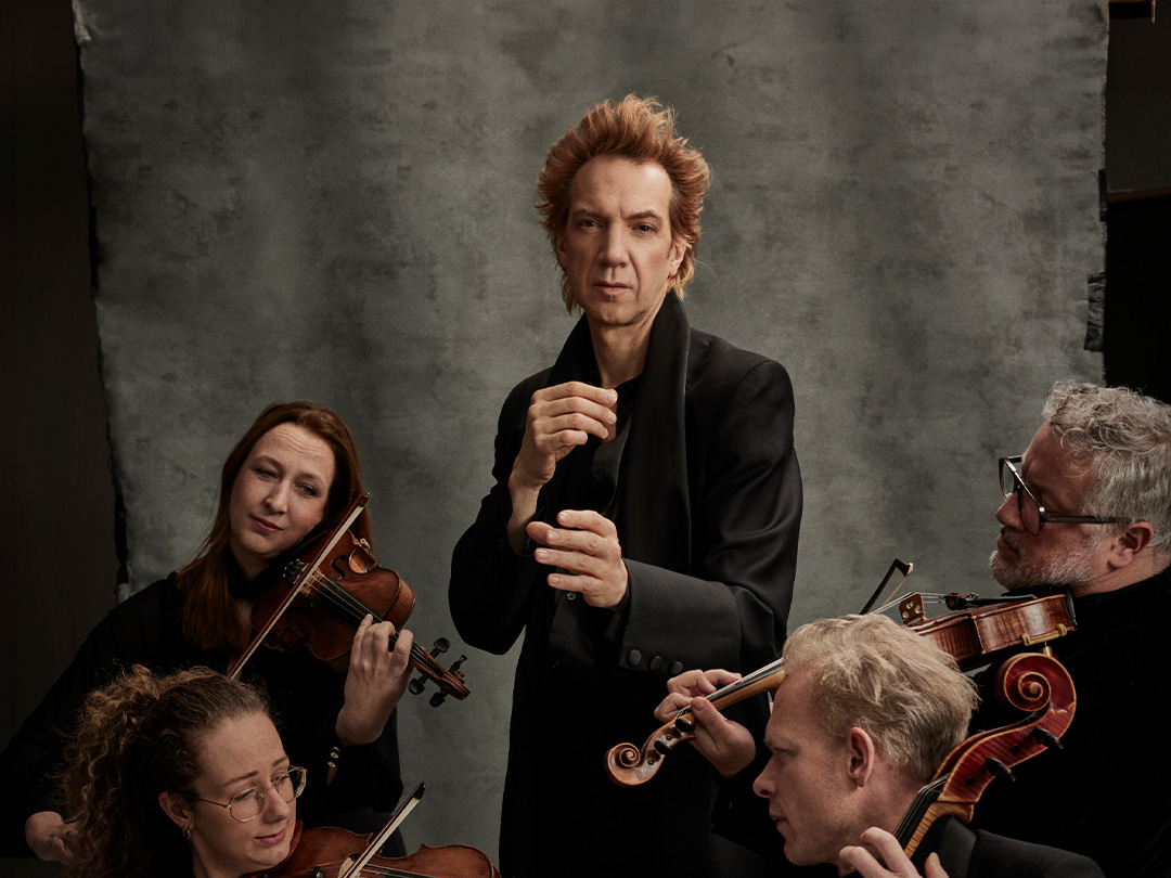 Dit najaar brengt de internationaal bekende entertainer Sven Ratzke een bruisende nieuwe productie naar de theaters!
