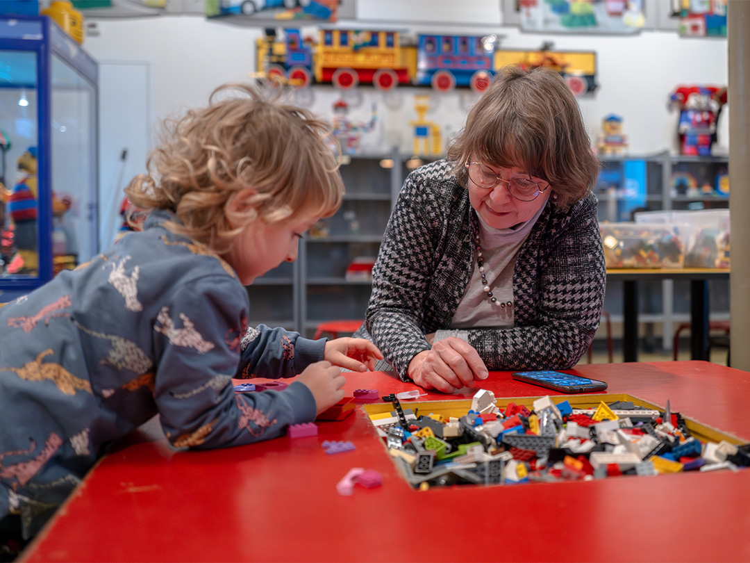 LEGO stad in station Hoorn tijdens herfstvakantie open!
