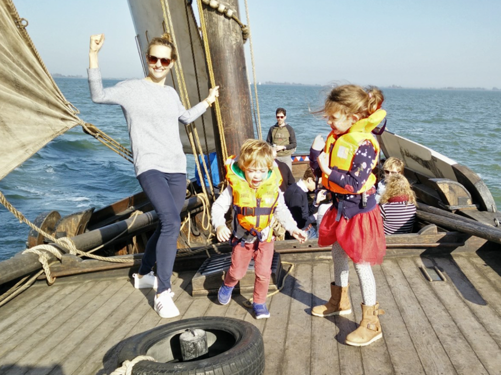 Meevaren op vissersschepen tijdens Waterweek Hoorn