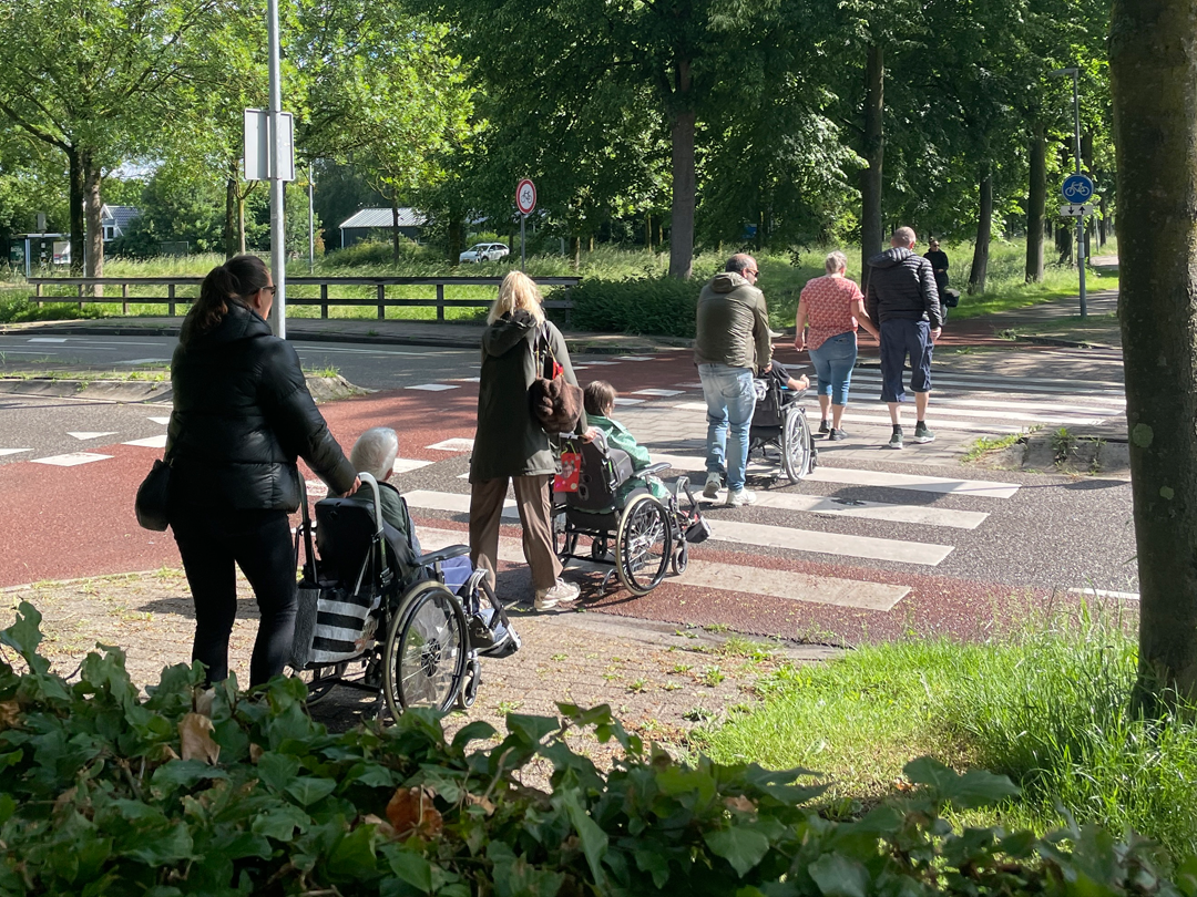 Intermaris-medewerkers steken handen uit de mouwen tijdens Intermaris DOET!
